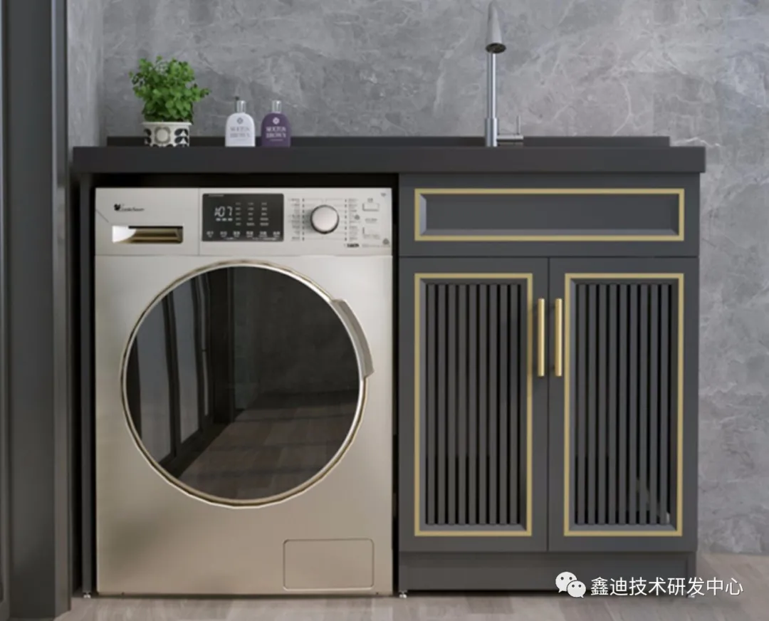 不管做不做全屋定制，陽臺(tái)柜防潮防曬都要做好